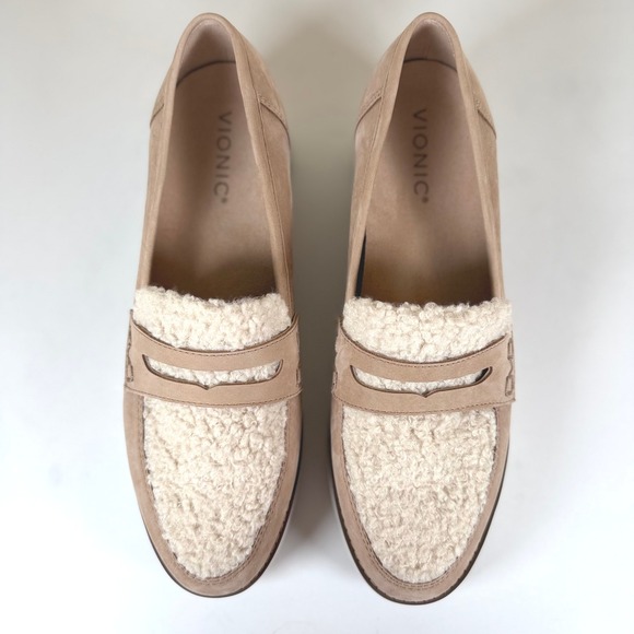 Vionic Cheryl Sherpa Lug Sole Loafers Women's 9 Taupe Suede Cream Neutral Chic - Picture 3 of 14
